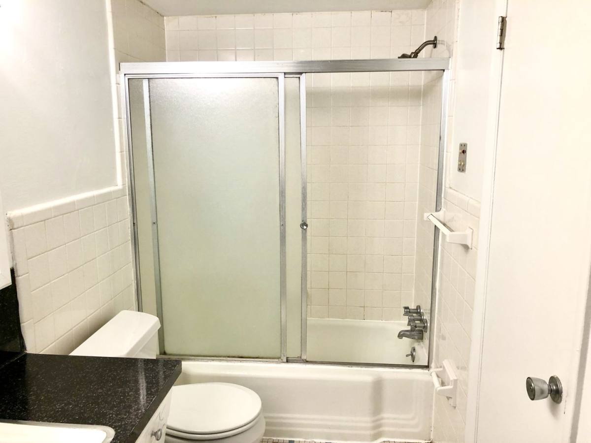 Apartment for rent at 1317 27th Place S, Birmingham, AL 35205