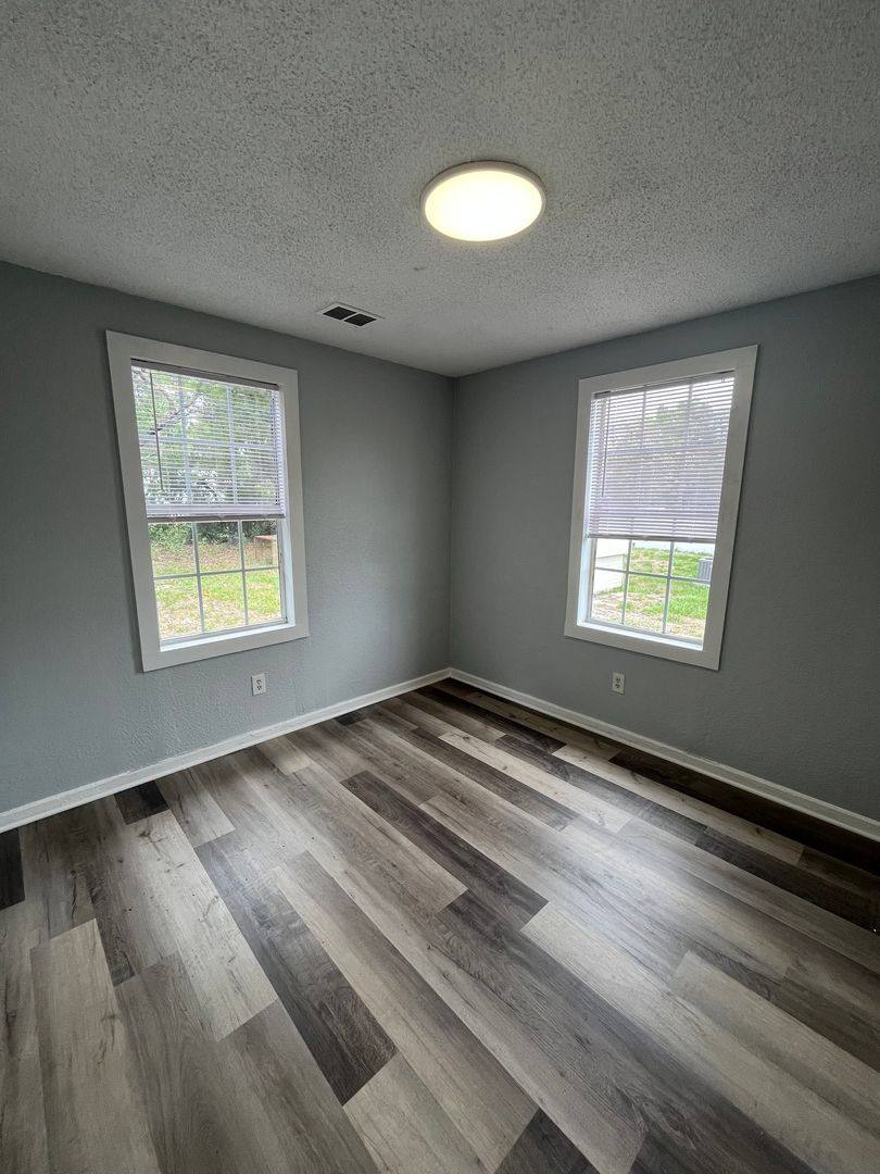 House for rent at 1137 Edith Ave, Lakeland, FL 33805