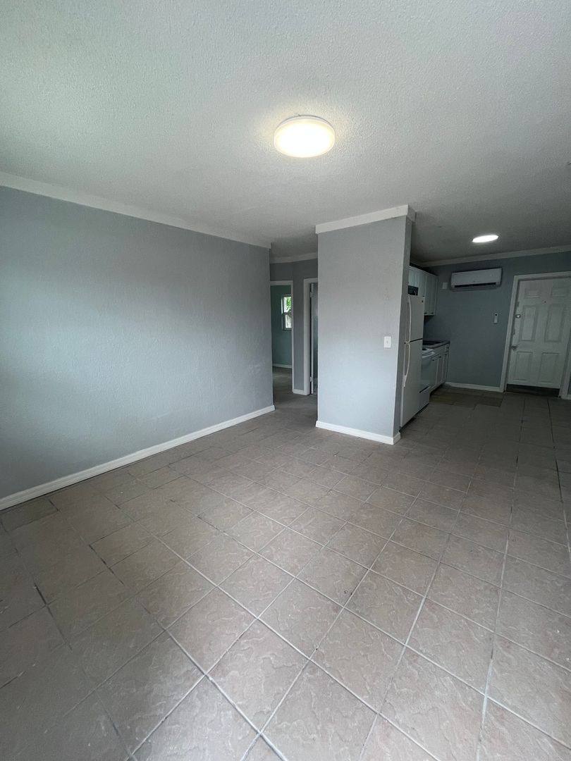 House for rent at 2371 Edwin St NE #C, Winter Haven, FL 33881