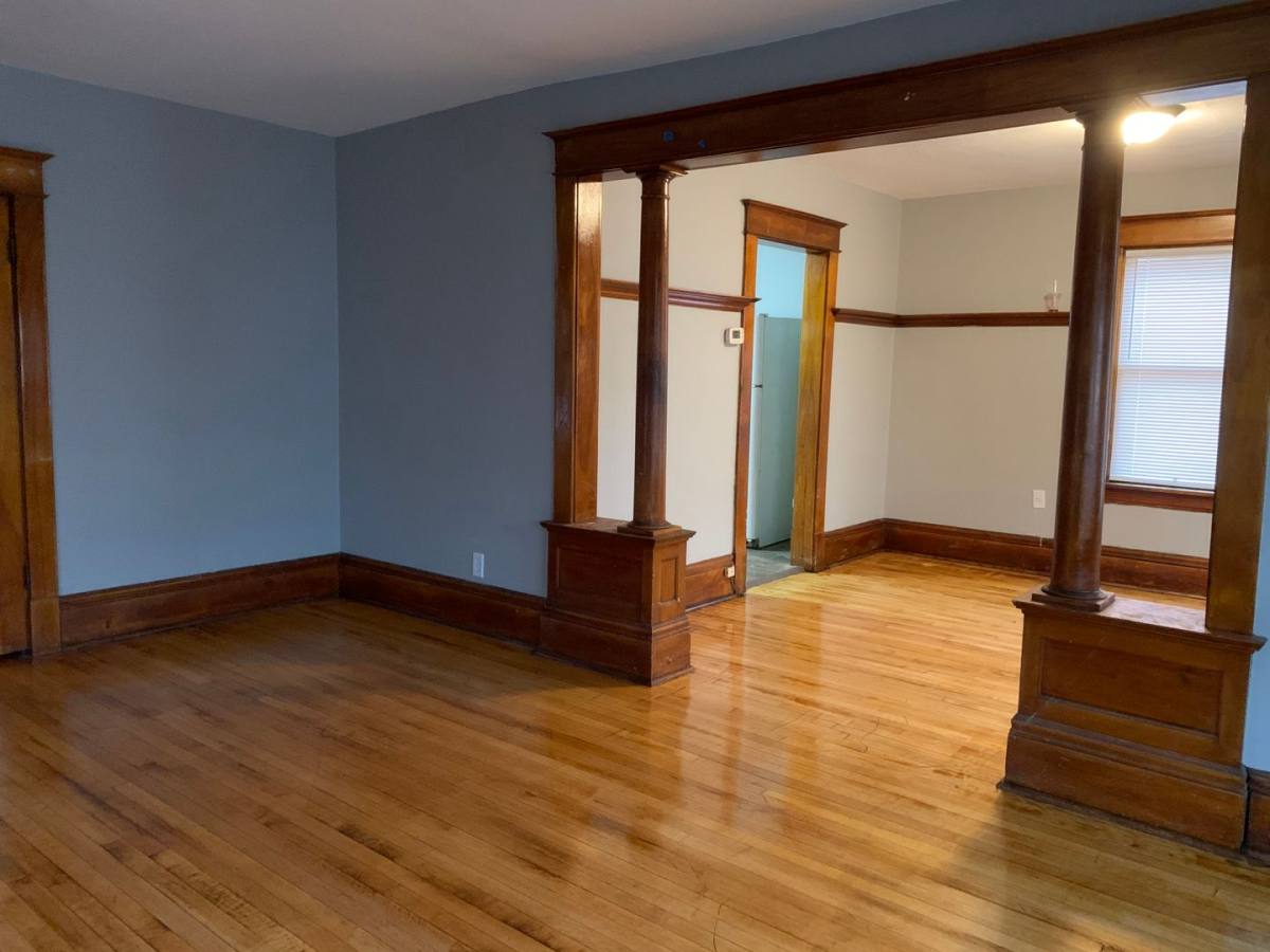 House for rent at 123 Wayzata St, Saint Paul, MN 55117