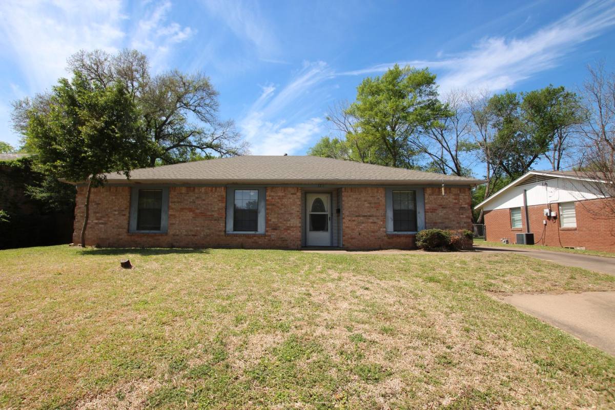 House for rent at 3211 S Donnybrook, Tyler, TX 75701