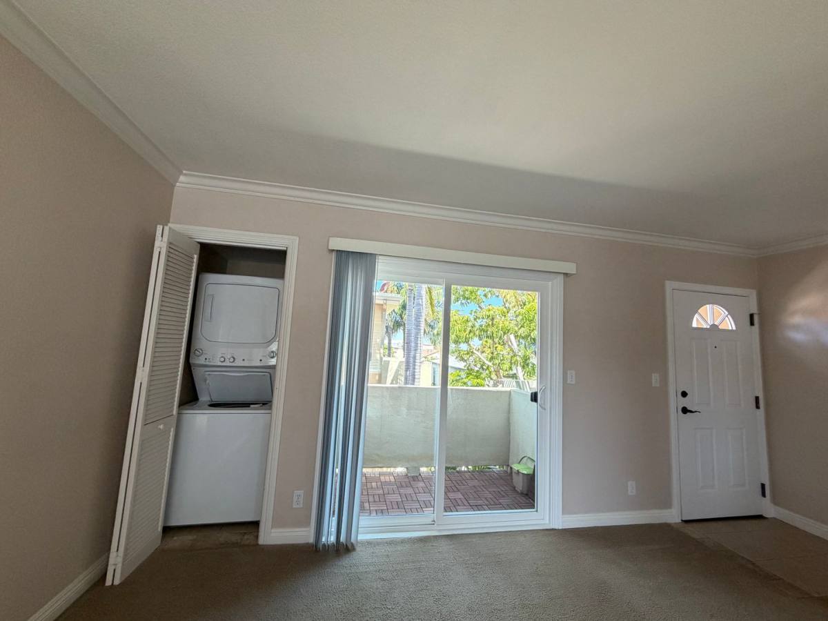 Apartment for rent at 4437 Mentone St, San Diego, CA 92107