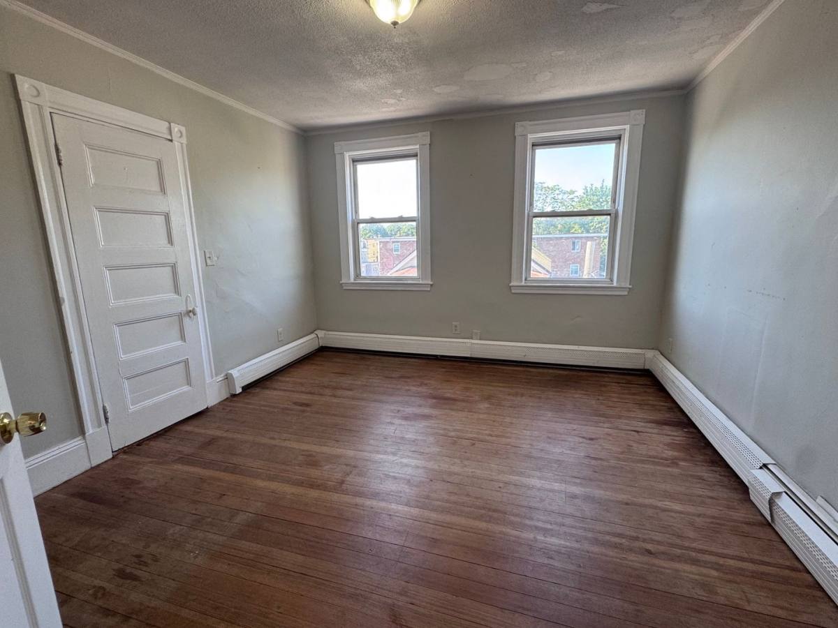 House for rent at 9 Alcott St #2, Allston, MA 02134