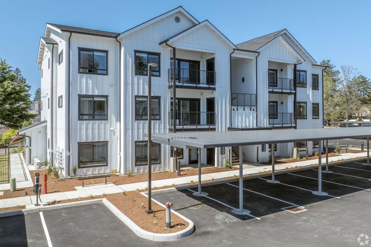 Apartment for rent at 13307 SE McGillivray Blvd, Vancouver, WA 98683
