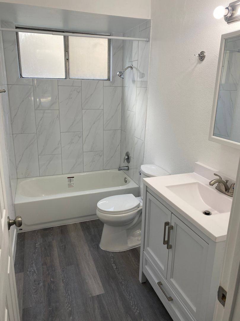 Apartment for rent at 223 & 229 E Clifton Ave, Anaheim, CA 92805