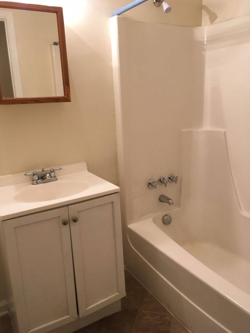 Apartment for rent at 2009 Cambridge Dr, Lexington, KY 40504