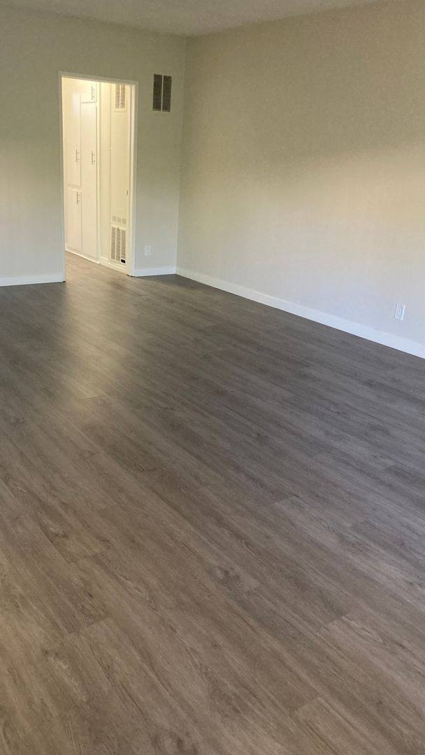 Apartment for rent at 4411 Ventura Canyon Ave, Sherman Oaks, CA 91423