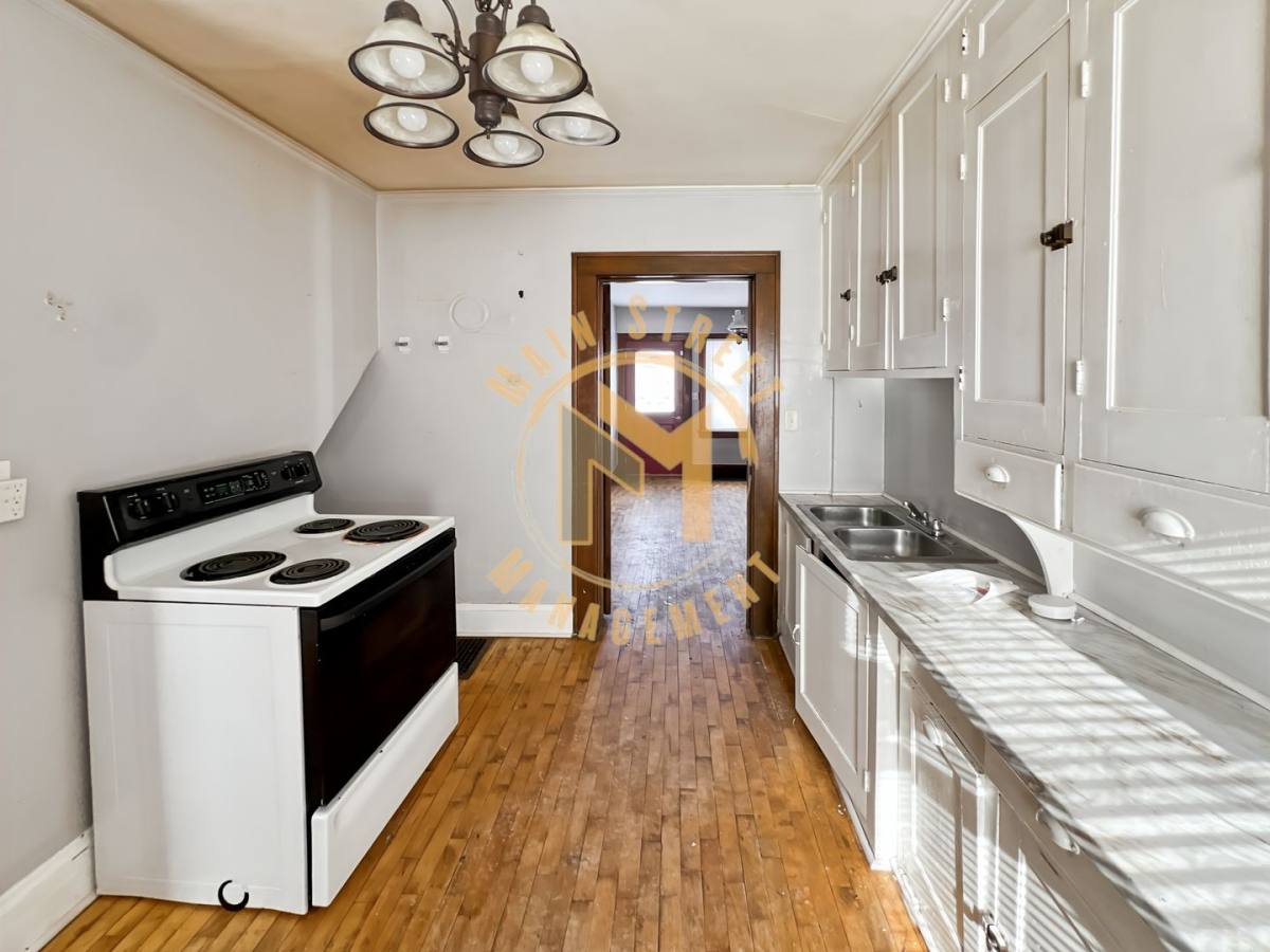 Apartment for rent at 223 E Franklin Ave, Neenah, WI 54956