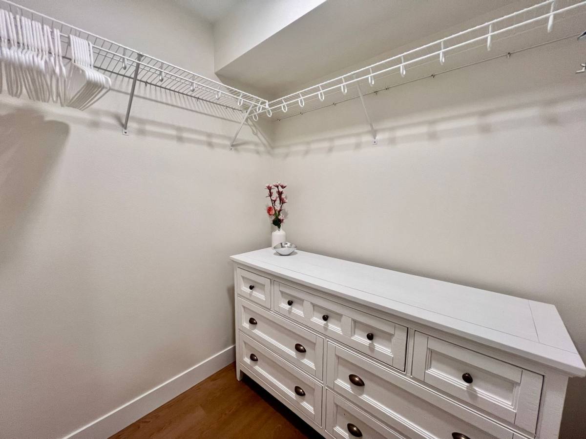 Condo for rent at 211 Kirkland Ave, Kirkland, WA 98033