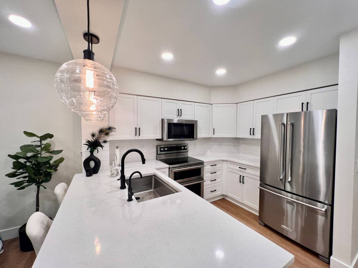 Condo for rent at 211 Kirkland Ave, Kirkland, WA 98033