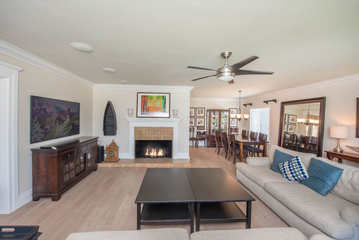 House for rent at 375 Vista Baya, Newport Beach, CA 92660