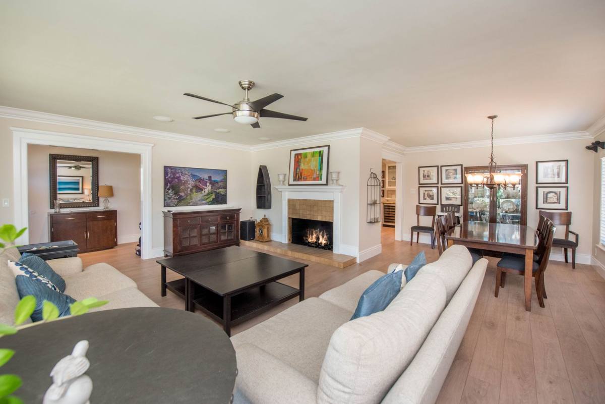 House for rent at 375 Vista Baya, Newport Beach, CA 92660
