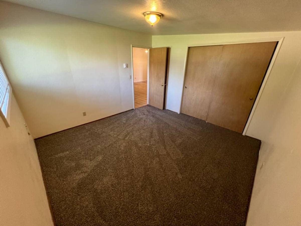 Apartment for rent at 531-571-B Dayton, East Wenatchee, WA 98802