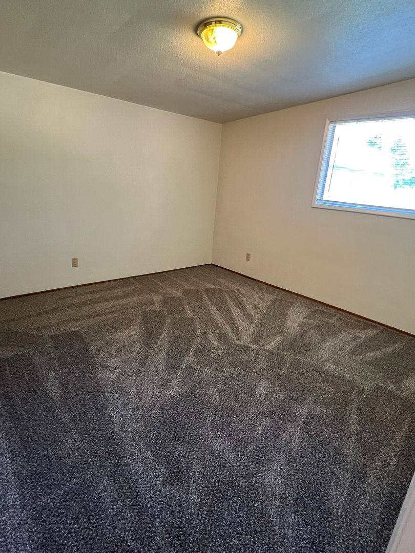 Apartment for rent at 531-571-B Dayton, East Wenatchee, WA 98802