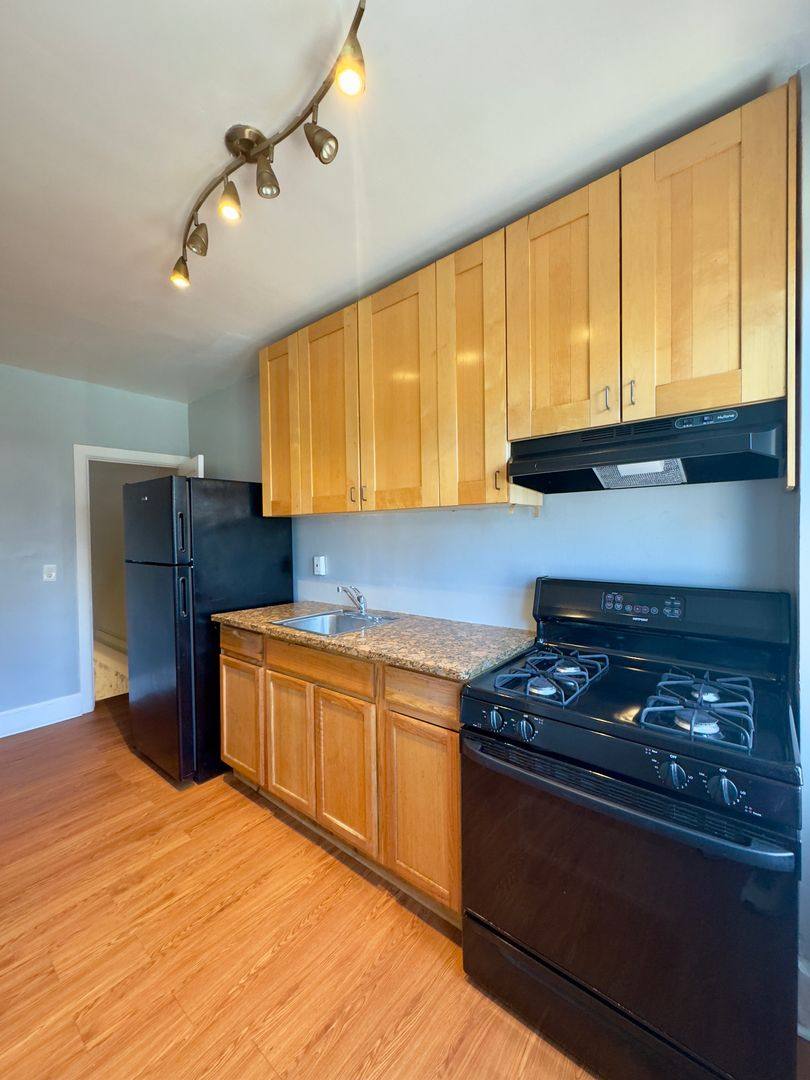 Townhouse for rent at 3616 Yolando Rd, Baltimore, MD 21218
