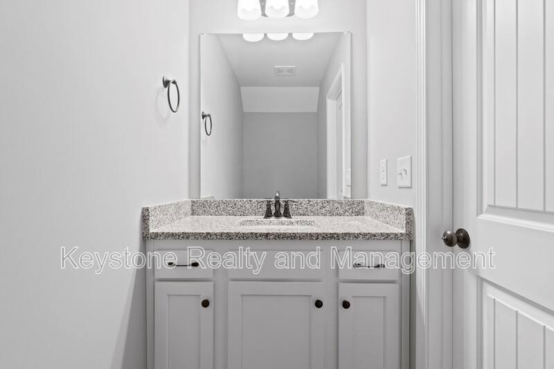 Townhouse for rent at 580 Heritage Pointe Dr, Clarksville, TN 37042