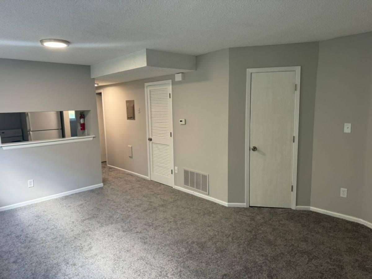Apartment for rent at 951 Arkansas St, Lawrence, KS 66044