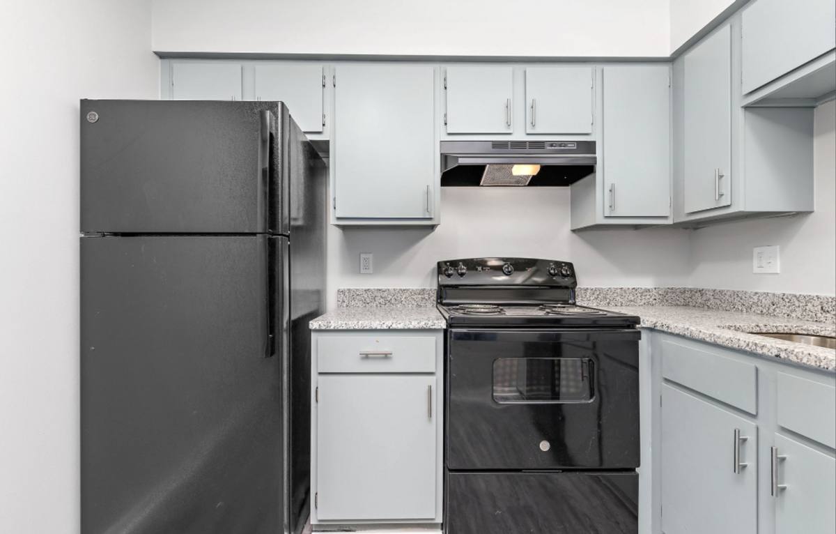 Apartment for rent at 951 Arkansas St, Lawrence, KS 66044