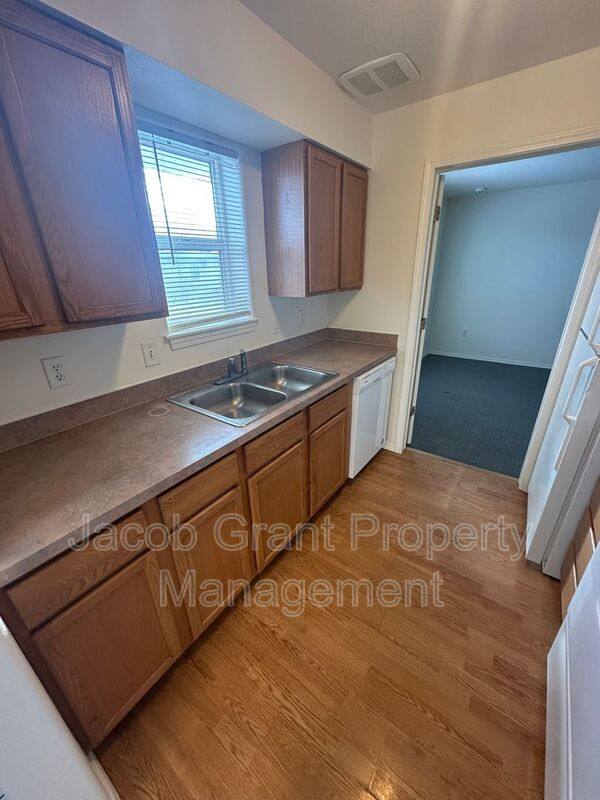 Apartment for rent at 1378 Curlew Ave, Idaho Falls, ID 83406