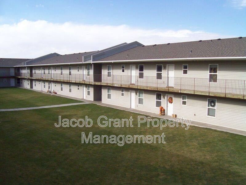 Apartment for rent at 1378 Curlew Ave, Idaho Falls, ID 83406
