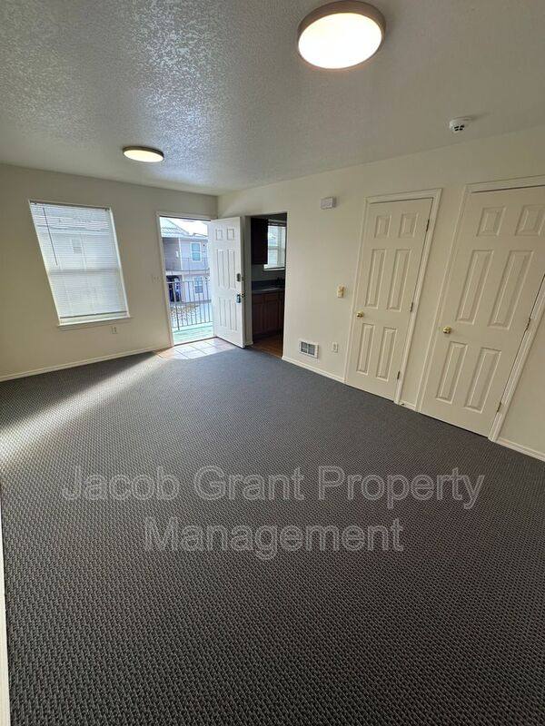 Apartment for rent at 1378 Curlew Ave, Idaho Falls, ID 83406
