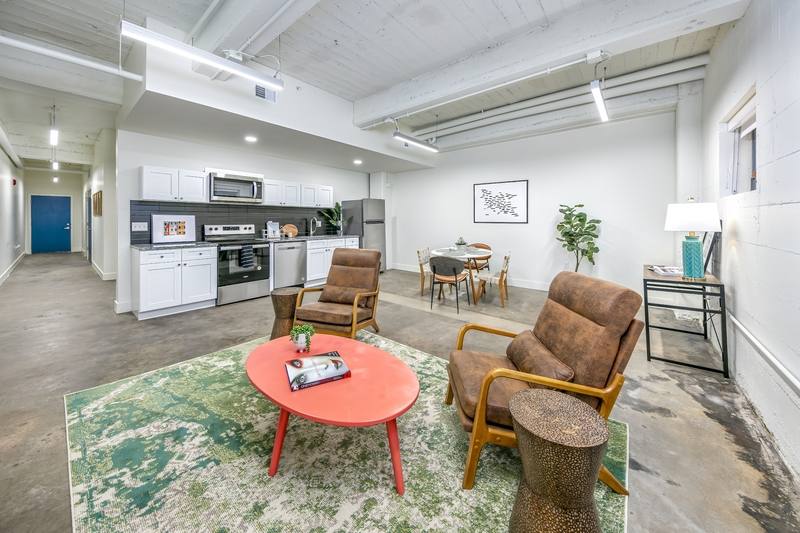 Apartment for rent at 3130 Gillham Rd, Kansas City, MO 64109