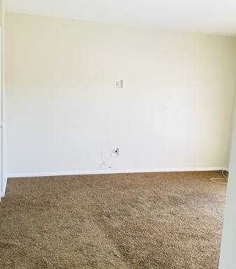 Townhouse for rent at 2402 W Earll Dr, Phoenix, AZ 85015