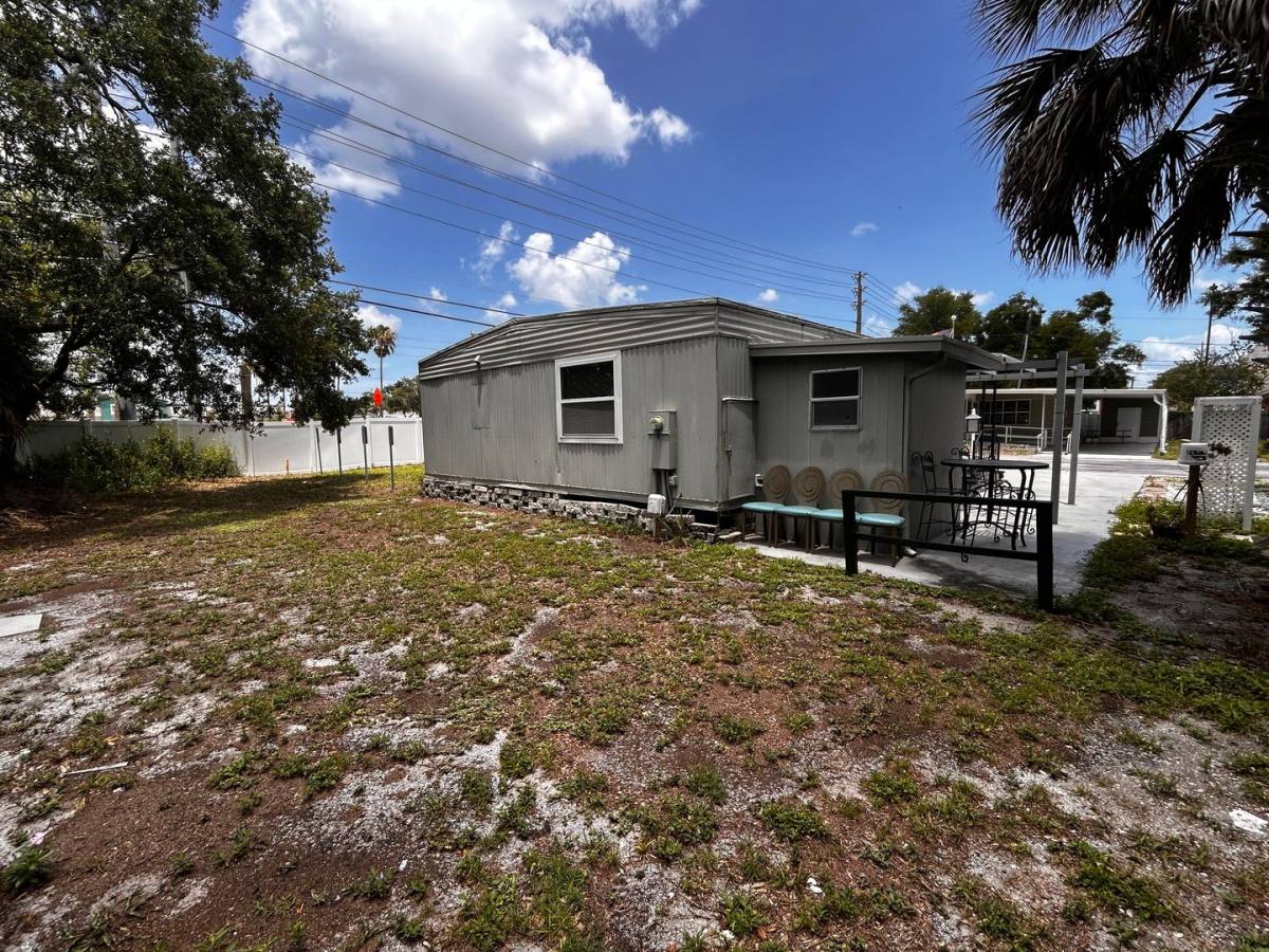 House for rent at 2291 E Bay Dr #102, Largo, FL 33771