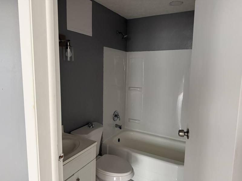 Apartment for rent at 10709 Fidelity Ave, Cleveland, OH 44111