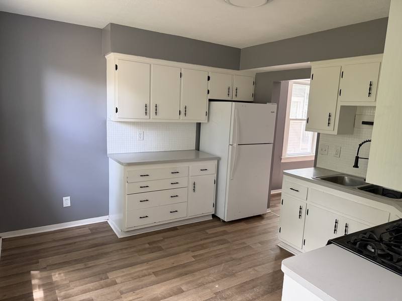 Apartment for rent at 10709 Fidelity Ave, Cleveland, OH 44111