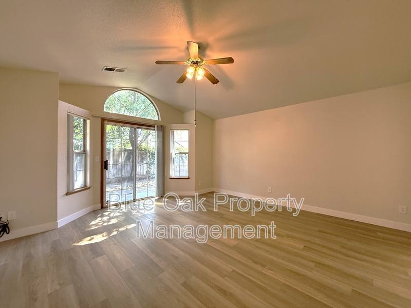 House for rent at 1609 W 8th Ave, Chico, CA 95926