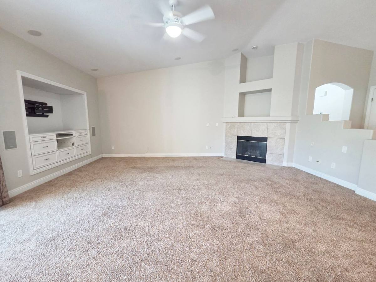 House for rent at 6029 Cocktail Dr, Las Vegas, NV 89130