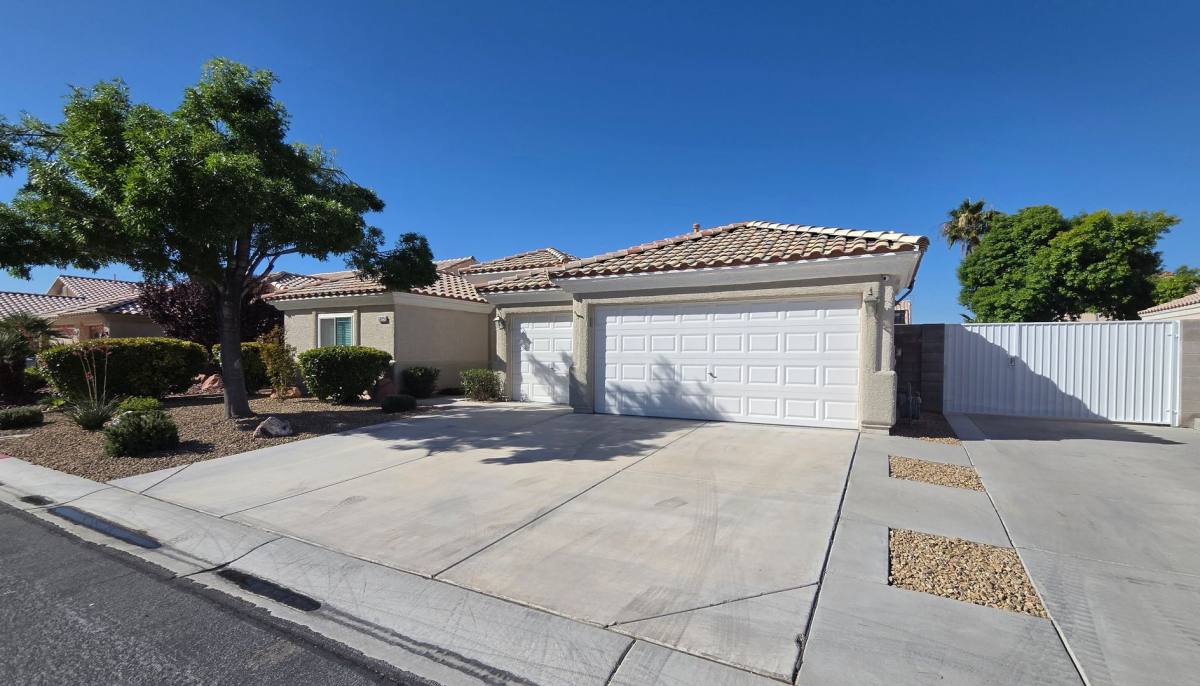 House for rent at 6029 Cocktail Dr, Las Vegas, NV 89130