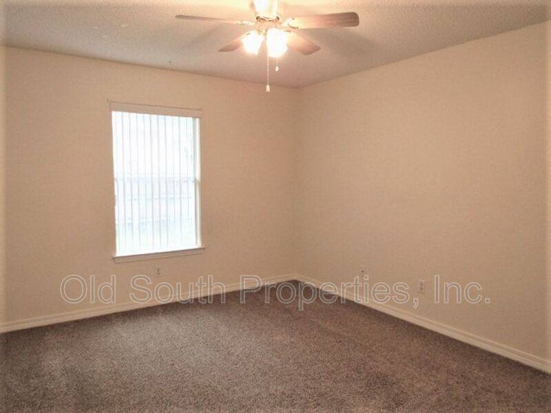 House for rent at 1093 Antigua Circle, Pensacola, FL 32506