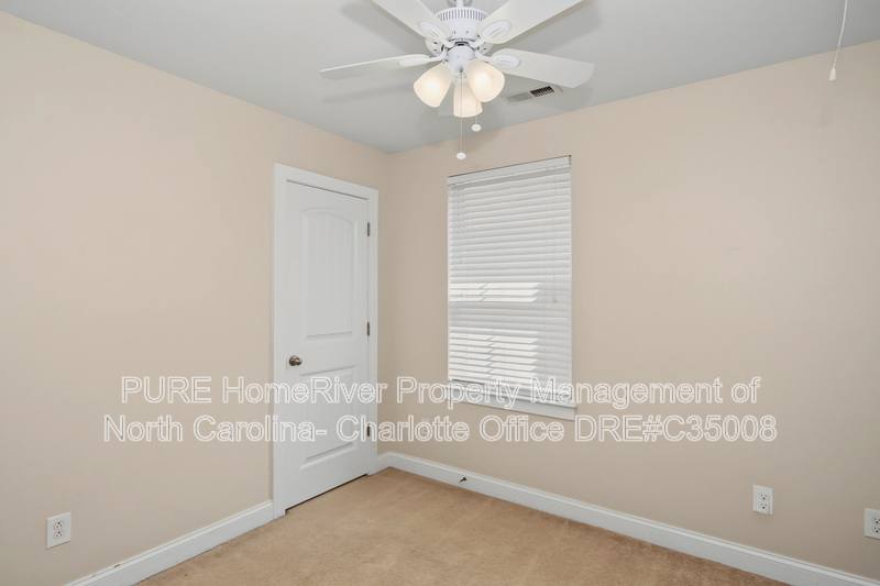 House for rent at 15959 Rose Glenn Lane, Davidson, NC 28036