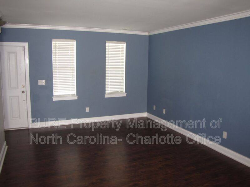 House for rent at 15959 Rose Glenn Lane, Davidson, NC 28036