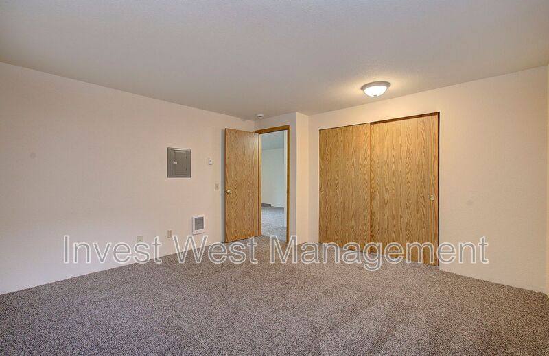 Apartment for rent at 1895 Kingsley Rd #119, Eugene, OR 97401