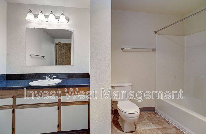 Apartment for rent at 1895 Kingsley Rd #119, Eugene, OR 97401