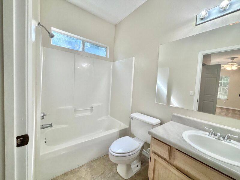 House for rent at 189 Wildflower Lane, Pensacola, FL 32514