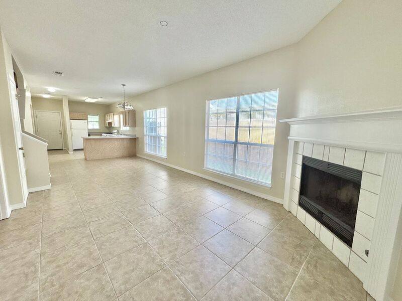 House for rent at 189 Wildflower Lane, Pensacola, FL 32514