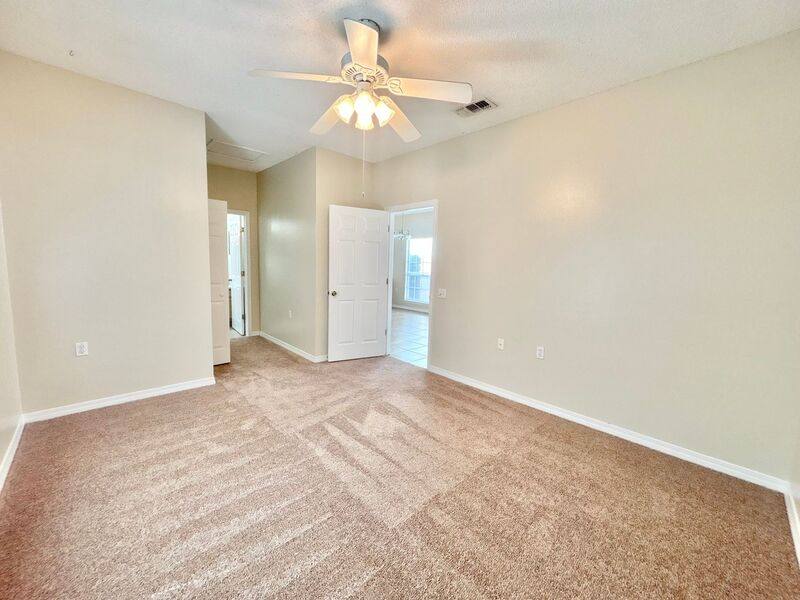 House for rent at 189 Wildflower Lane, Pensacola, FL 32514