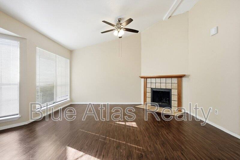 House for rent at 3048 Navarro Lane #1, Grand Prairie, TX 75052