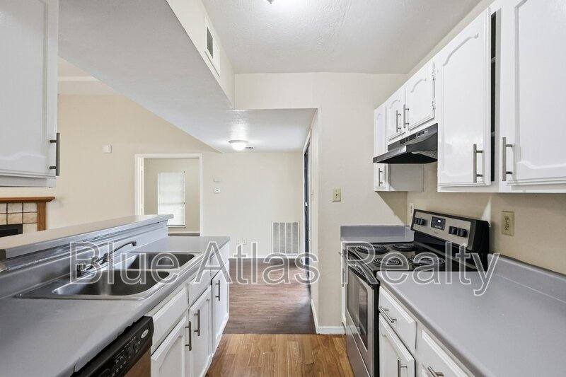 House for rent at 3048 Navarro Lane #1, Grand Prairie, TX 75052