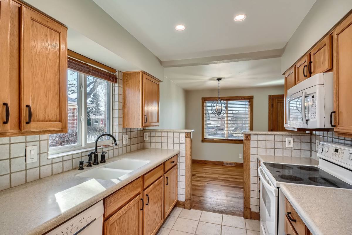 House for rent at 4010 S Jason St, Englewood, CO 80110