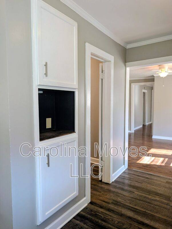 House for rent at 403 McCrary St, Greenville, SC 29609