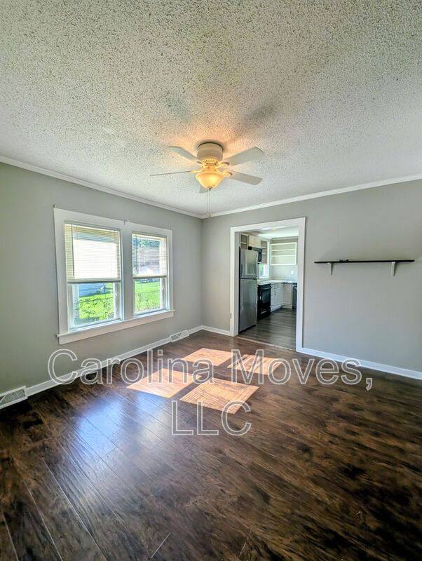 House for rent at 403 McCrary St, Greenville, SC 29609
