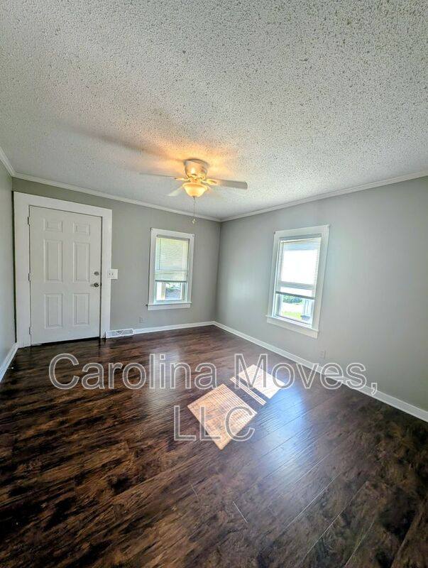 House for rent at 403 McCrary St, Greenville, SC 29609