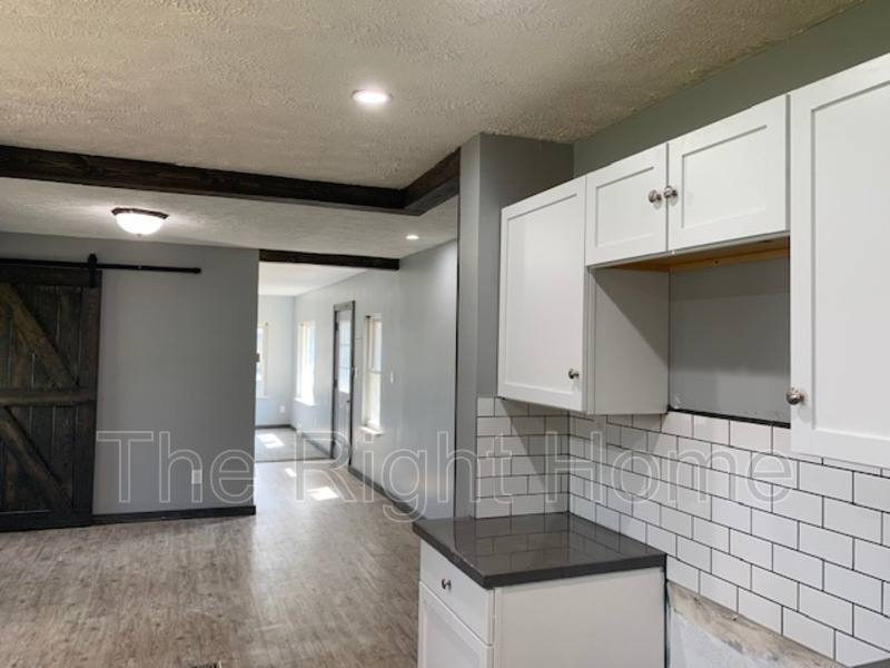 House for rent at 5628 S 51st Ave, Omaha, NE 68117