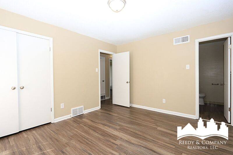 House for rent at 5104 Corkwood Dr, Memphis, TN 38127