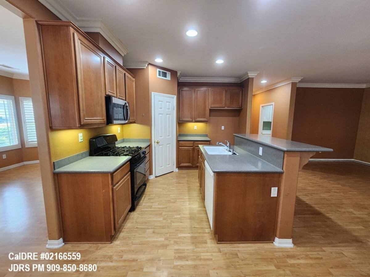House for rent at 9143 W Rancho Park Circle, Rancho Cucamonga, CA 91730